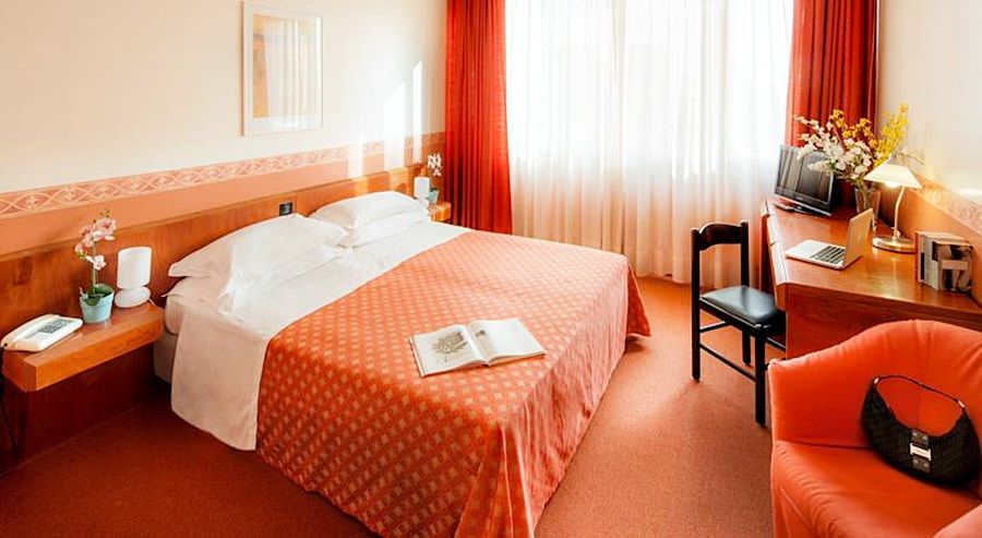 Hotel Salera Asti Exteriér fotografie