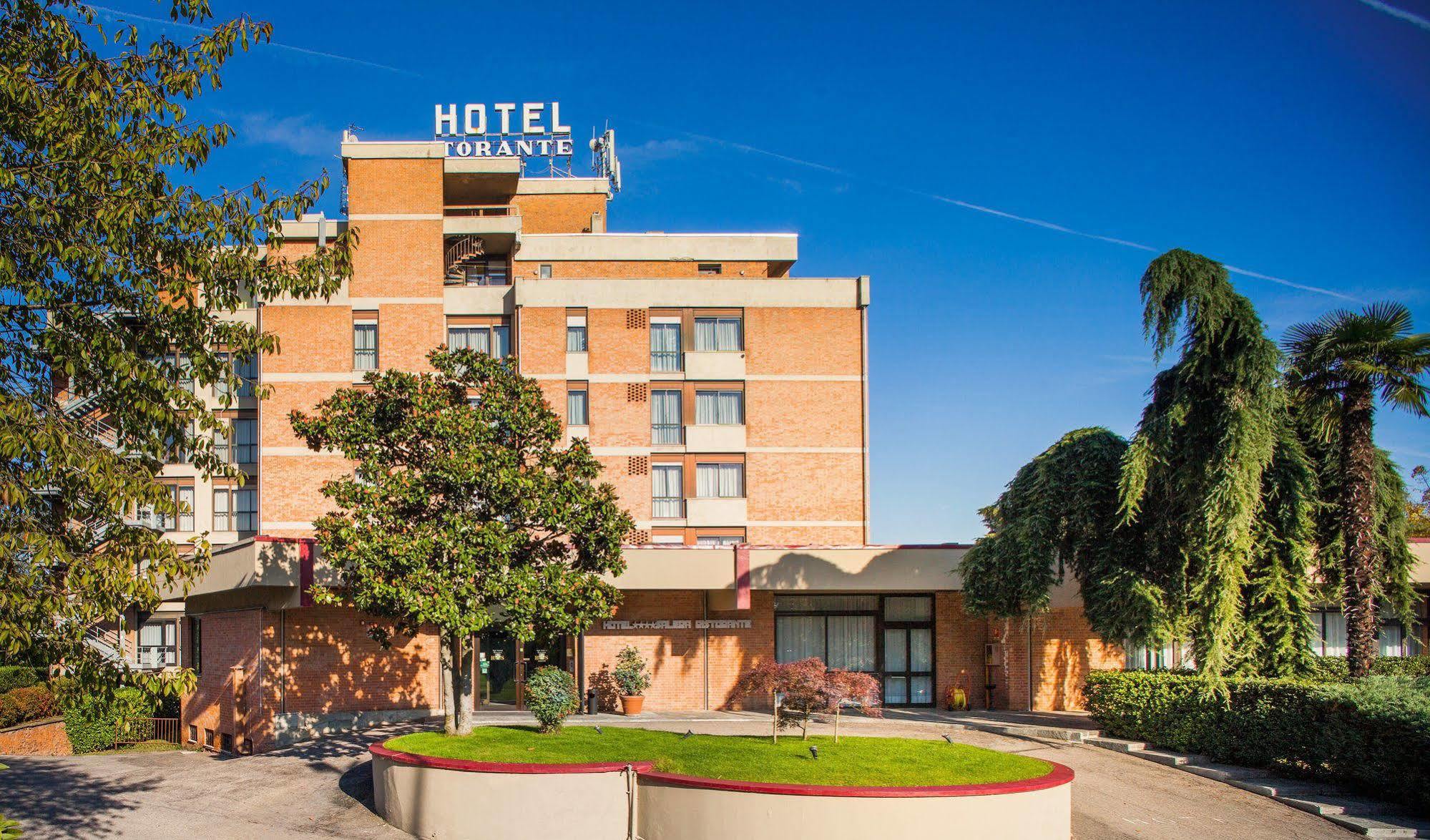 Hotel Salera Asti Exteriér fotografie